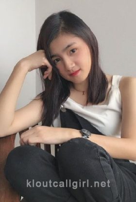 Soda Freelance Girl KLCC ID-DRJ35332 KL