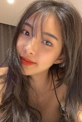 Miki Local Girl KLCC ID-UCW39509 KL