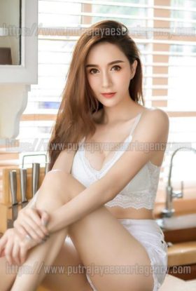 Andi Freelance Girl Bangsar ID-FUA34874 KL