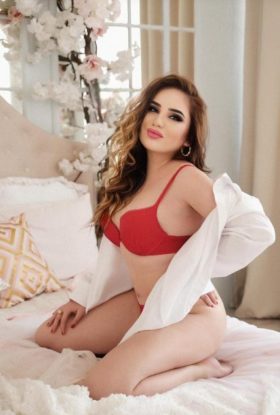 Simran Escorts Girl KL Sentral ID-IZZ36186 Kuala Lumpur