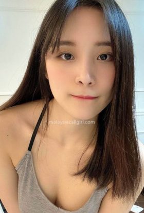 Daisy Local Girl Mid Valley ID-LEA19837 KL