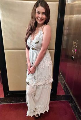 Yanna Local Girl Chinatown ID-EFJ13626 KL