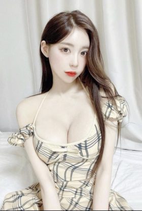 Trinity Local Girl Bukit Bintang ID-CWT12447 Kuala Lumpur