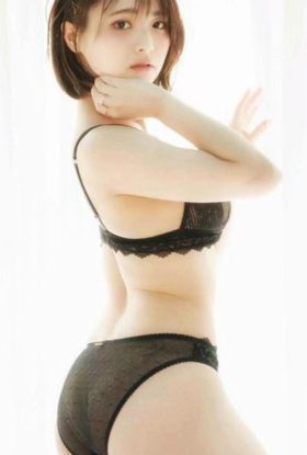 Maria Local Girl Chinatown ID-CIF23779 KL