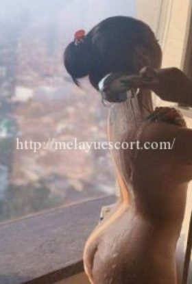 Niti Local Girl Bukit Bintang ID-UOM33558 KL