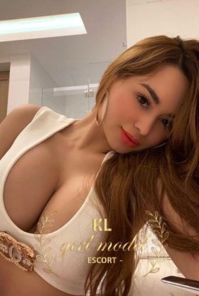 Hilmi Escorts Girl Maluri ID-KYG37873 Kuala Lumpur