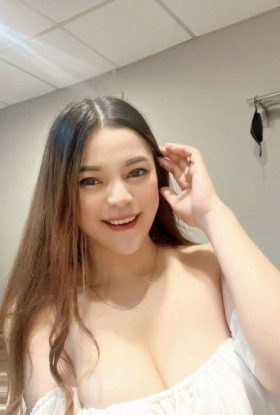 Arista Local Girl Kepong ID-NJQ25321 Kuala Lumpur