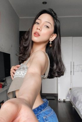 Kiki Local Girl Mid Valley ID-SOM22253 KL