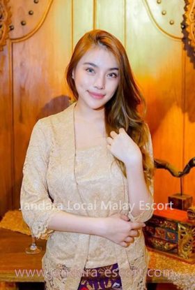 Maryam Escorts Girl Bangi ID-FKD29942 KL