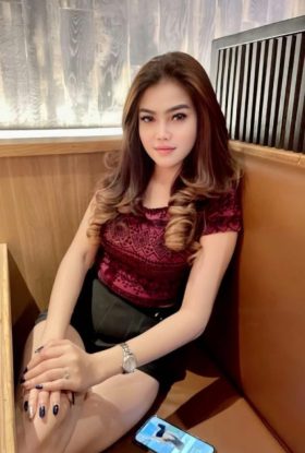 Aida Local Girl Kajang ID-ZWF10493 KL