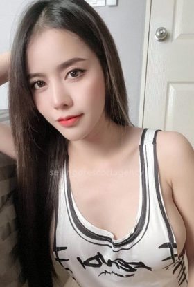 soda Local Girl Chinatown ID-WFE23066 KL