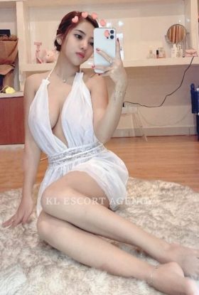 Sasa Local Girl Chinatown ID-CDW24780 Kuala Lumpur