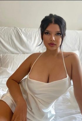 Layla Freelance Girl Petaling Jaya ID-HYO10878 KL