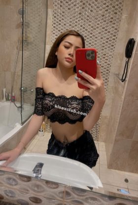 Bintang Escort Girl Selayang ID-CYR21114 Kuala Lumpur