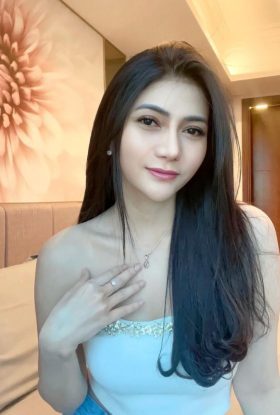 Mina Local Girl Balakong ID-WBZ18117 KL