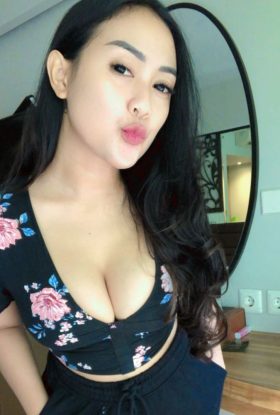 Lina Escorts Girl Puchong ID-QEW38366 Kuala Lumpur