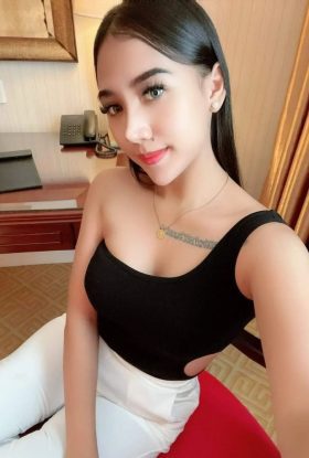 Mia Local Girl Bandar Sunway ID-MSK41490 Kuala Lumpur