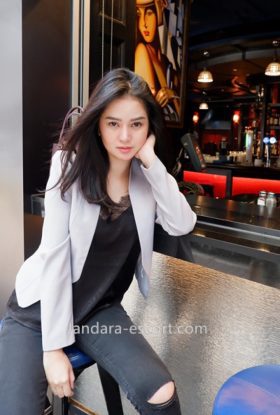 Bella Escorts Girl Mont Kiara ID-QKM39725 KL