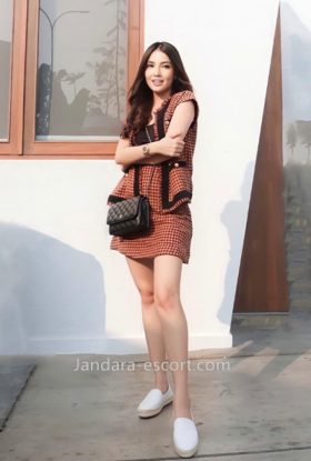Nayla Escort Girl Selayang ID-MES20309 Kuala Lumpur