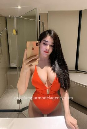 Carmen Escort Girl Sungai Besi ID-HWL37607 KL