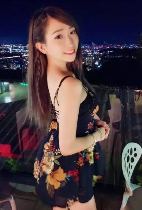 Cammy Escort Girl Mont Kiara ID-FRR10886 KL
