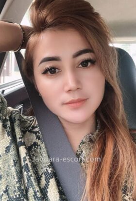 Anis Escorts Girl Salak South ID-YEE11124 KL