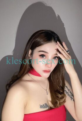 Yasmin Local Girl UEP Subang Jaya Usj ID-LOW37600 Kuala Lumpur