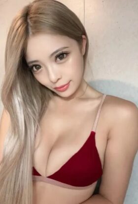 Henny Freelance Girl Chinatown ID-MDI10797 KL