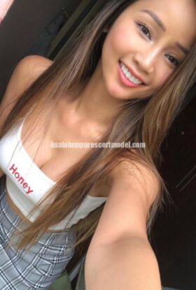 Roxy Escorts Girl Bukit Bintang ID-RGL16492 Kuala Lumpur