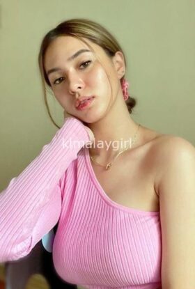 Wadia Local Girl Mont Kiara ID-XMR21412 KL