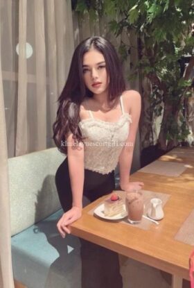 Ayana Local Girl Bukit Bintang ID-NAJ42167 Kuala Lumpur